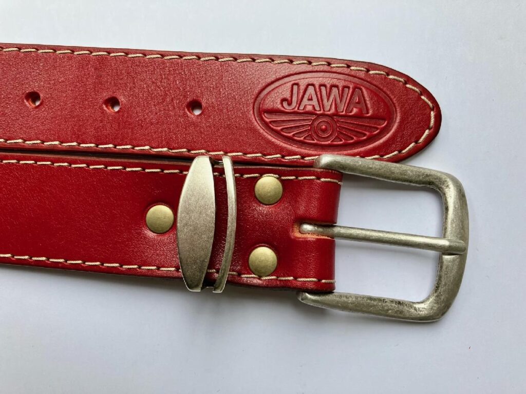 Pásek kožený - červený - bílé prošití